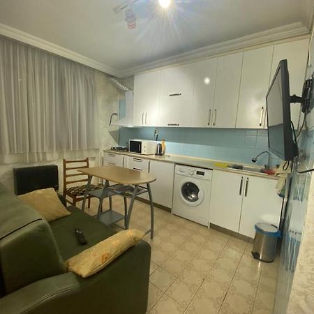 Apartment Ge Zvezda Μπατούμι Εξωτερικό φωτογραφία