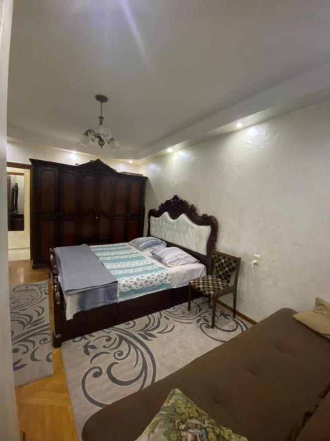 Apartment Ge Zvezda Μπατούμι Εξωτερικό φωτογραφία
