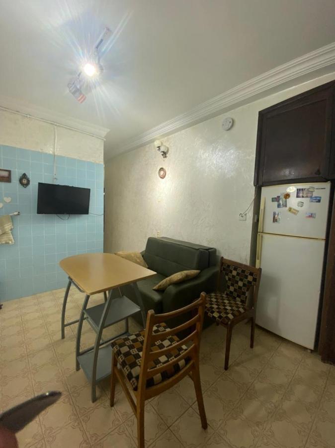 Apartment Ge Zvezda Μπατούμι Εξωτερικό φωτογραφία