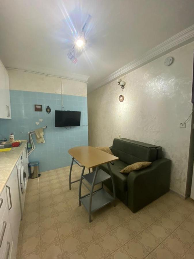 Apartment Ge Zvezda Μπατούμι Εξωτερικό φωτογραφία